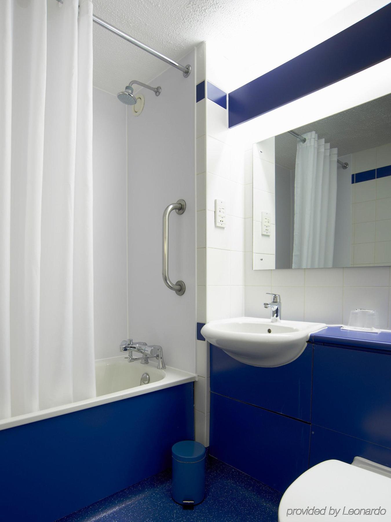 Travelodge Dundee Central Hotel Luaran gambar